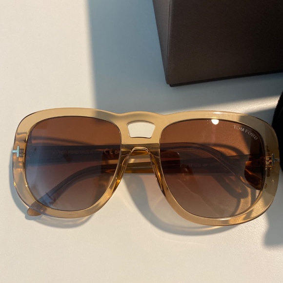 Tom Ford 56mm gradient light brown aviators main image 4